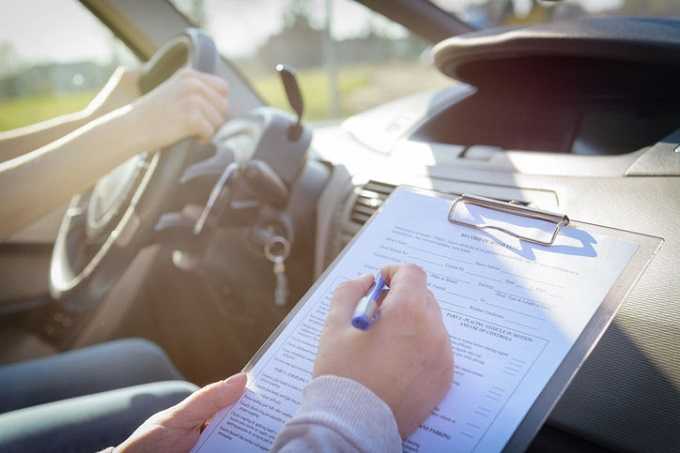 Führerscheinprüfung mit 17 Jahren